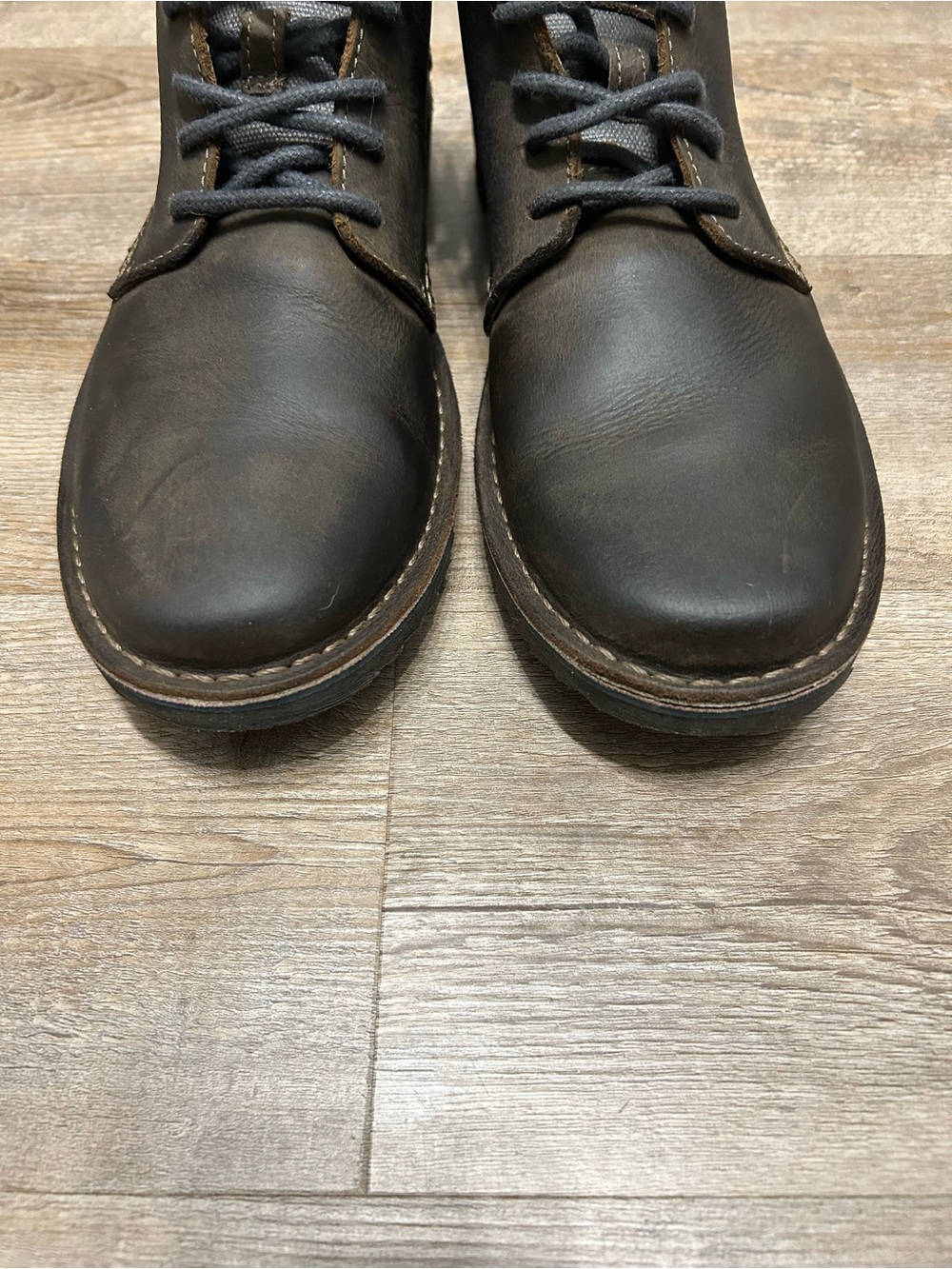 Clarks Remaen Men's Size 10 M Dark Brown Leather Ankle Chukka Lace Up Boots - Picture 2 of 10